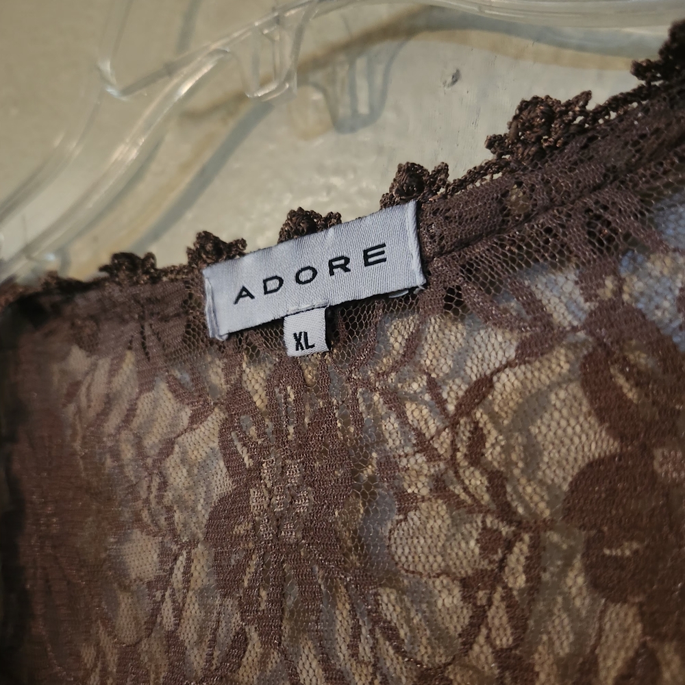Adore Lace Top - Brown and Pink - Picture 4 of 7
